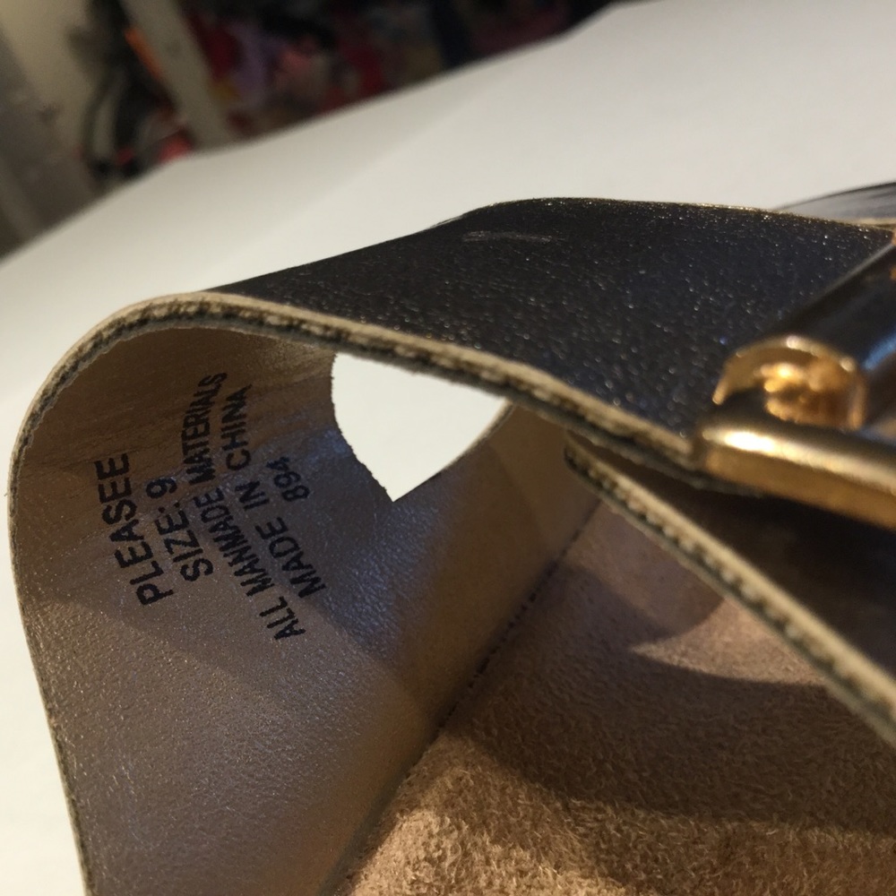Steve Madden SZ 9 Two Strap Slip On Slide Sandals - Picture 5 of 8